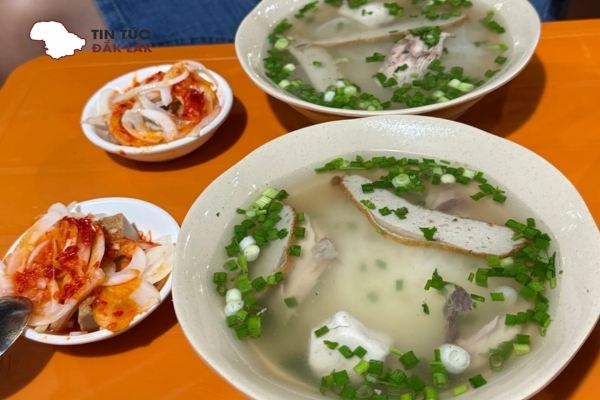 Bánh Canh Cá Dầm