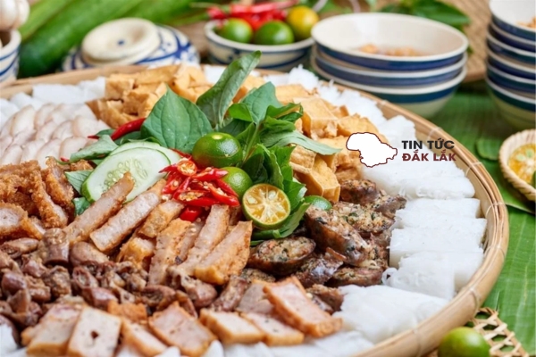 Bún đậu 100 BMT