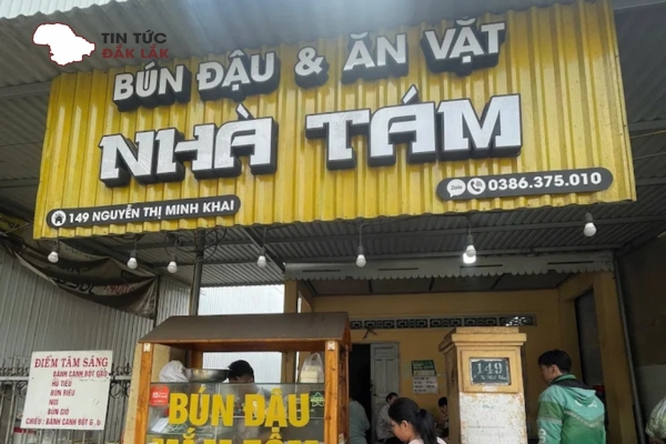 Bún Đậu Nhà Tám