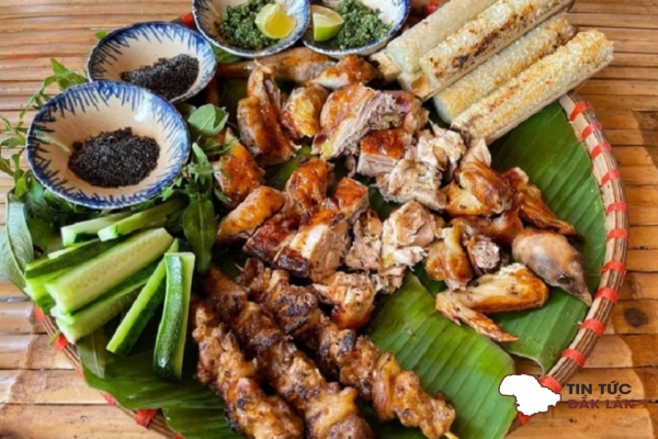 Thưởng Thức Món Ăn Đúng Chuẩn Tây Nguyên