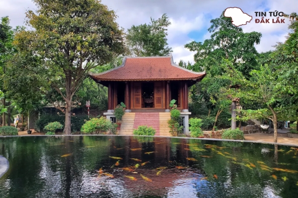 Tổng Quan Về Khu Du Lịch Suối Ong