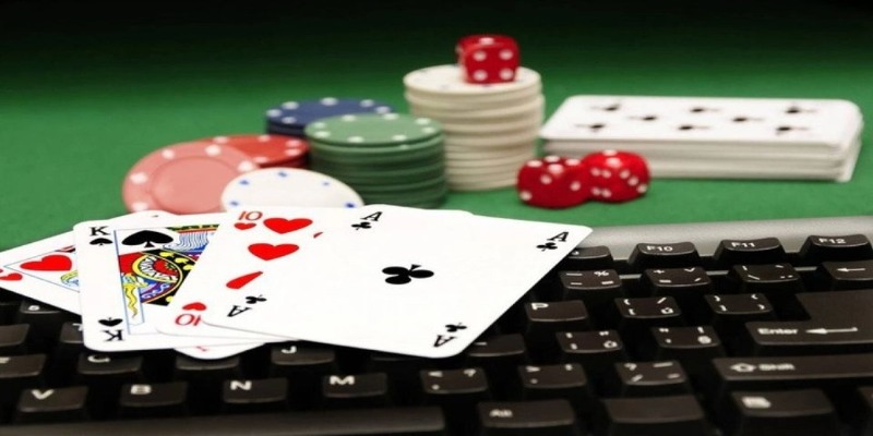 Game bài Hitclub thiết kế bố cục gọn gàng, khoa học