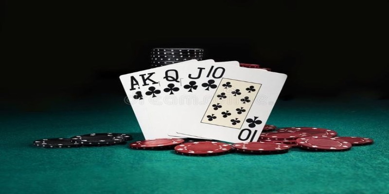 Game được cập nhật thường xuyên, tạo cảm giác mới mẻ liên tục cho game thủ